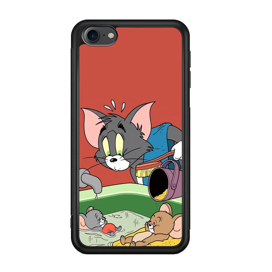 Tom and Jerry Do Not Be Noisy iPod Touch 6 Case
