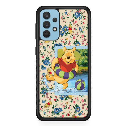 Winnie The Pooh Water Play Samsung Galaxy A32 Case