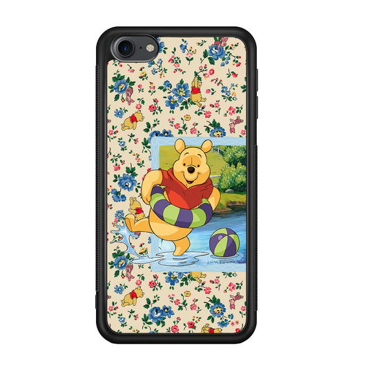 Winnie The Pooh Water Play iPod Touch 6 Case